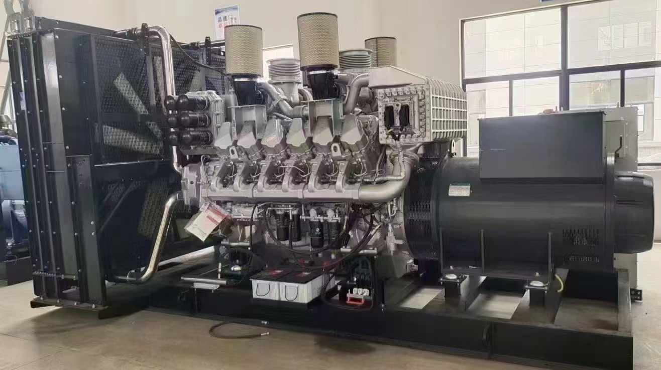 和田县800KW柴油发电机组可以带动多少kw的设备？